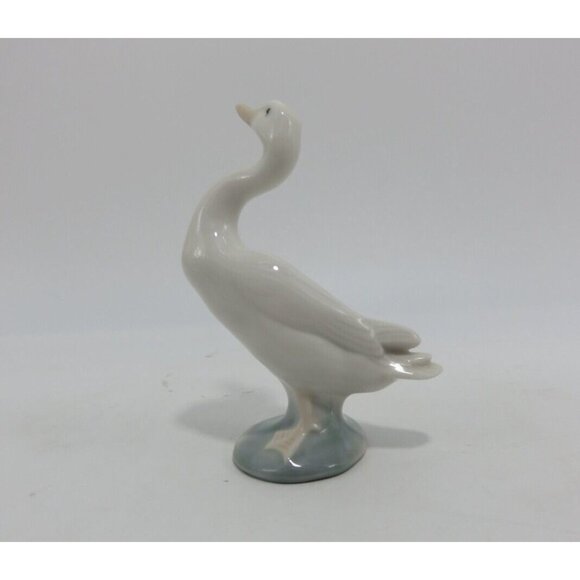 Vintage Lladro GOOSE Small Porcelain DUCK Figurine 1970s Collectible - Picture 6 of 10